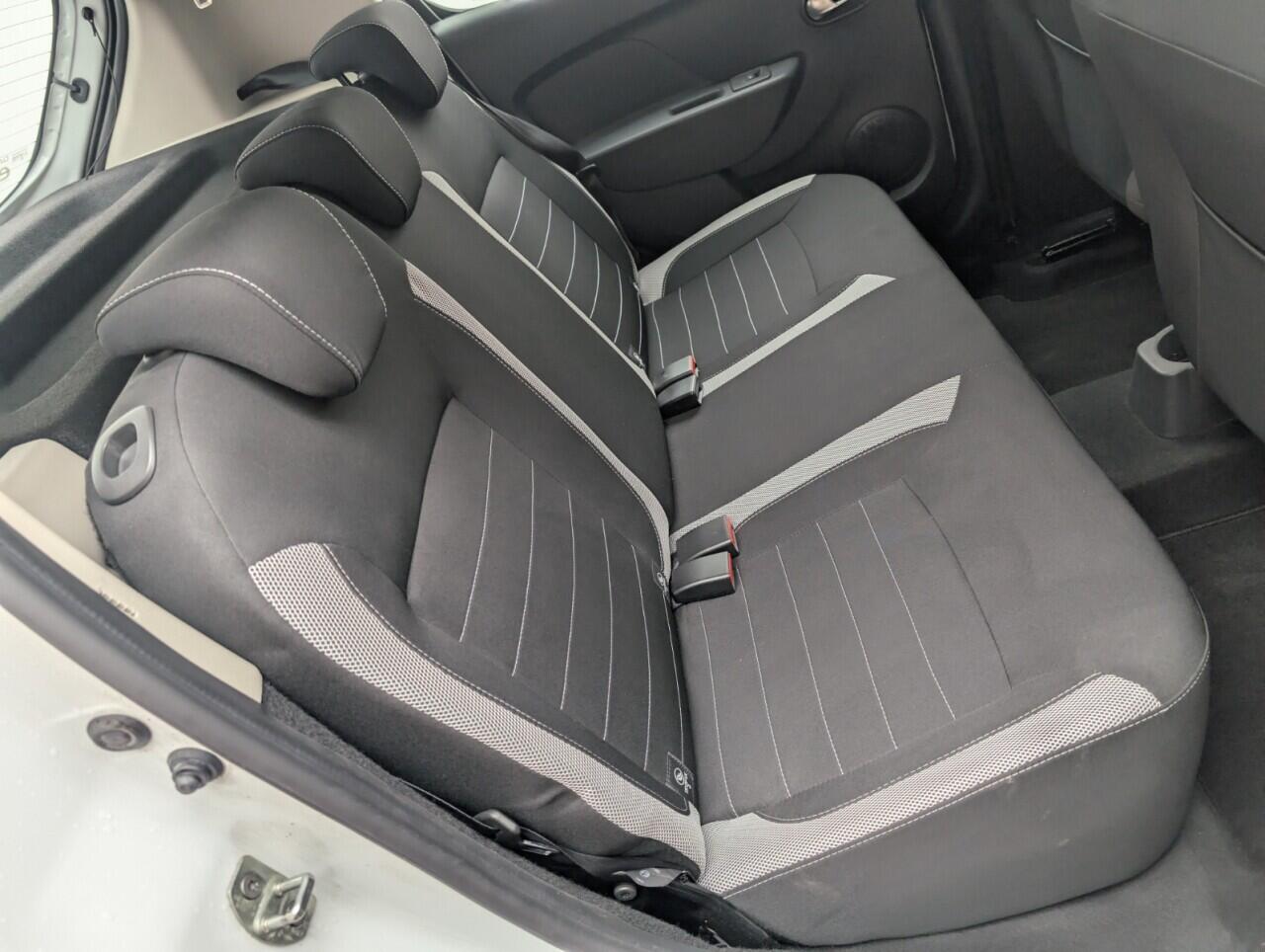 Used Dacia Sandero Stepway 2018 for sale - 76484377: Photo 25