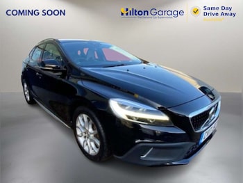 Used Volvo V40 2017 for sale - 78832178: Photo