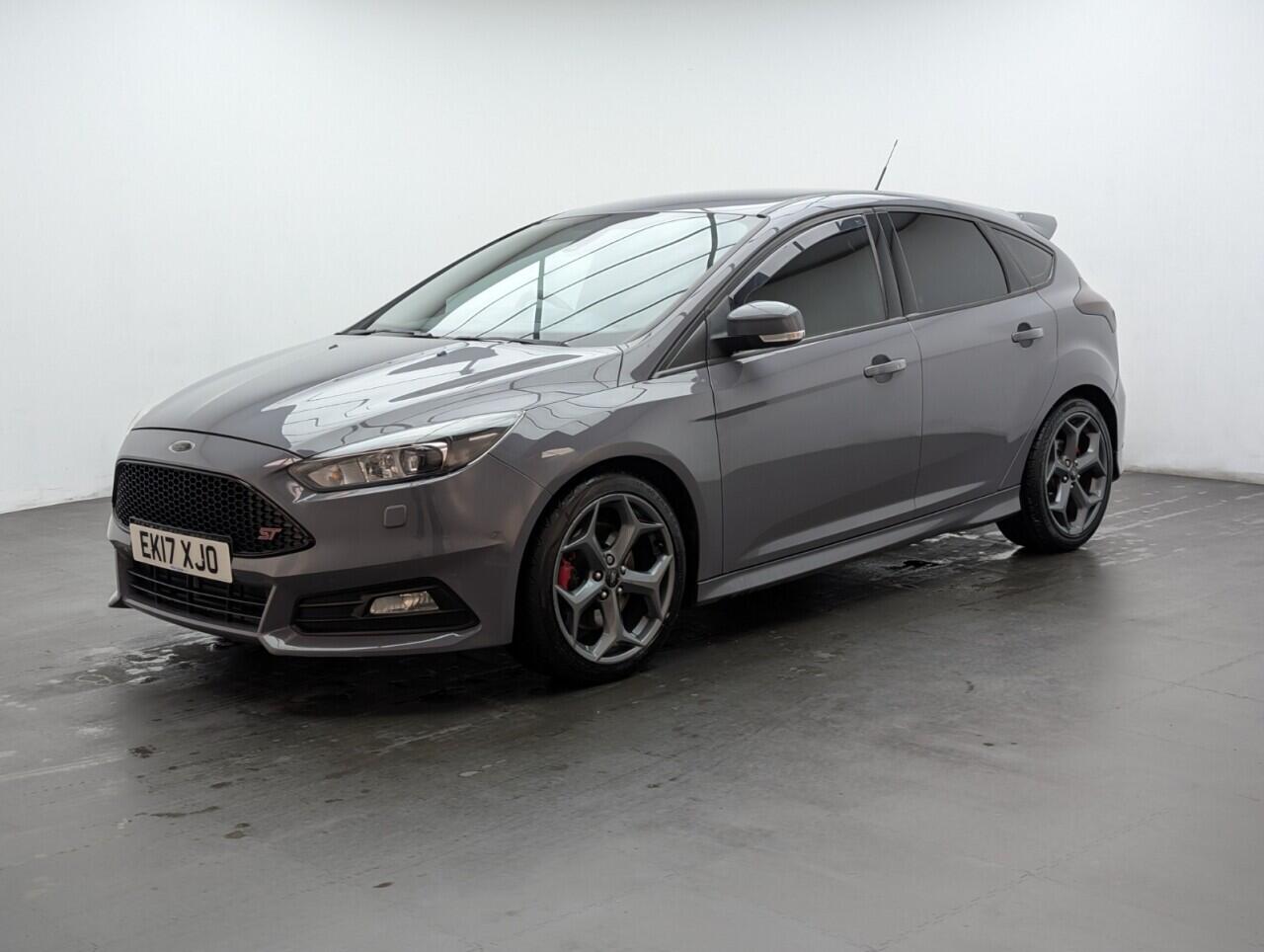 Used Ford Focus 2017 for sale - 76425751: Photo 15
