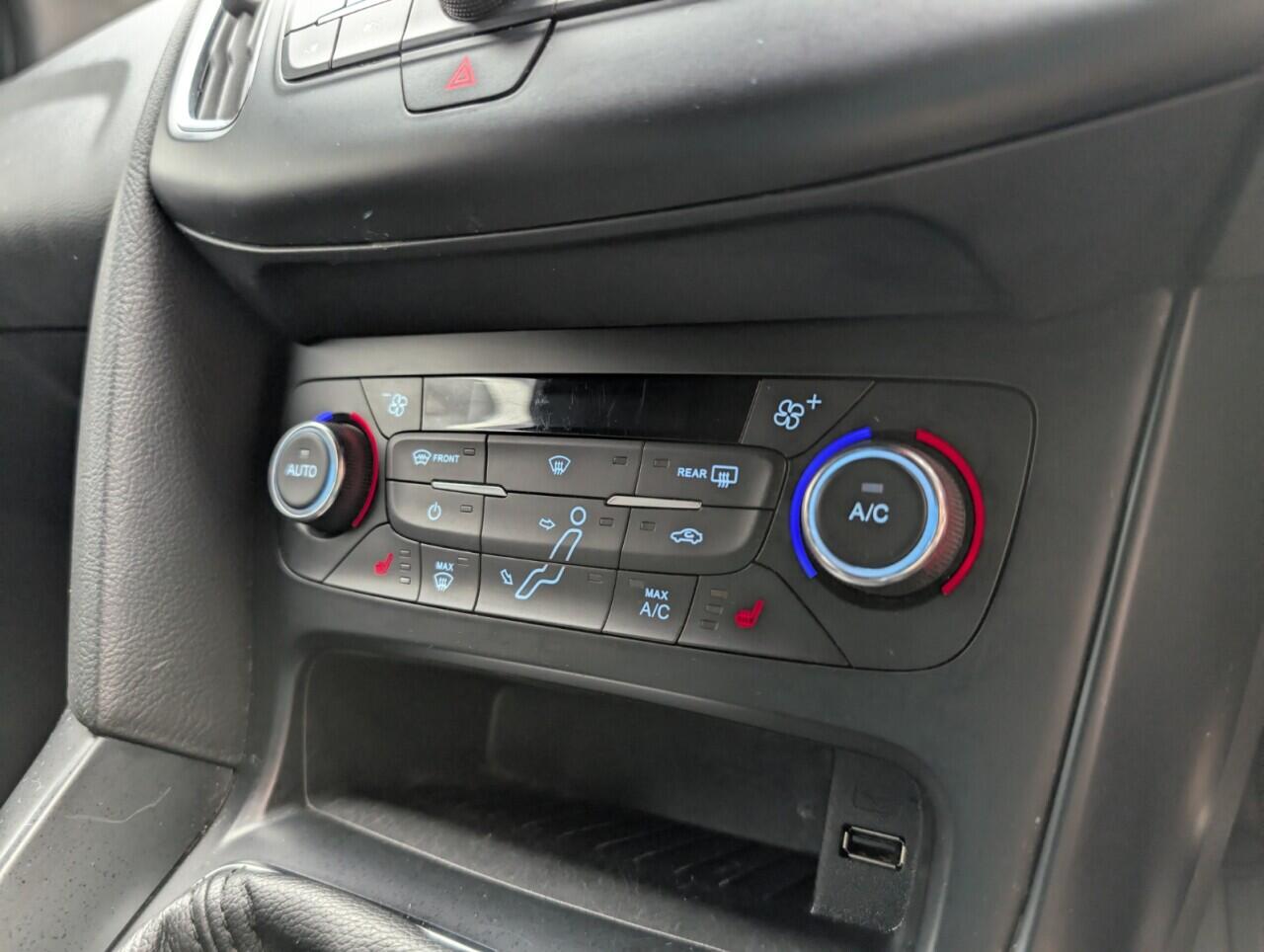 Used Ford Focus 2017 for sale - 76425751: Photo 28