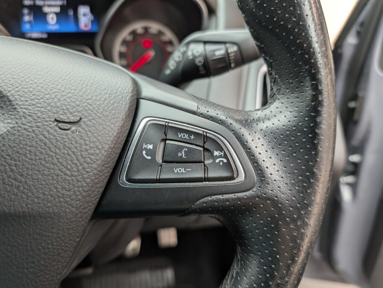 Used Ford Focus 2017 for sale - 76425751: Photo 32