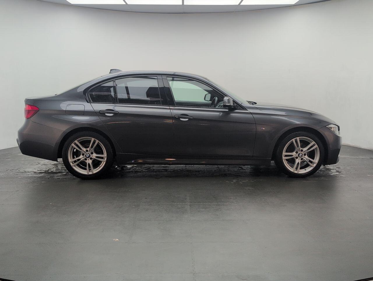 Used BMW 3 Series 2018 for sale - 76423760: Photo 9