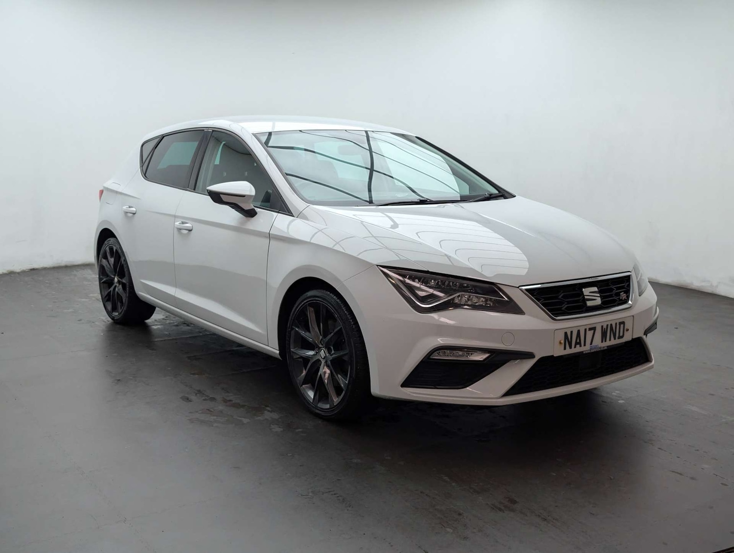 Used SEAT Leon 2017 for sale - 78057260: Photo 2