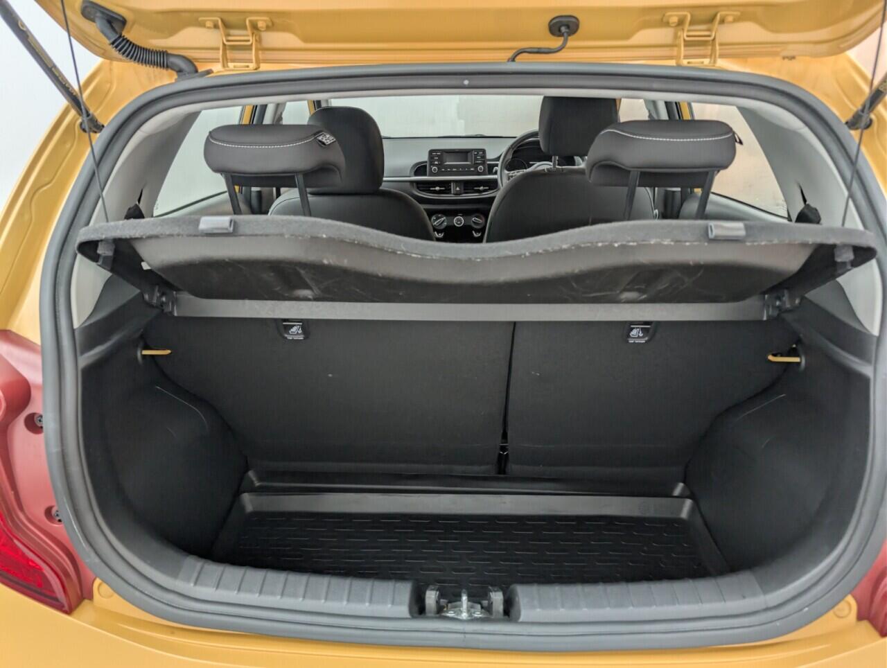 Used Kia Picanto 2023 for sale - 76976037: Photo 24