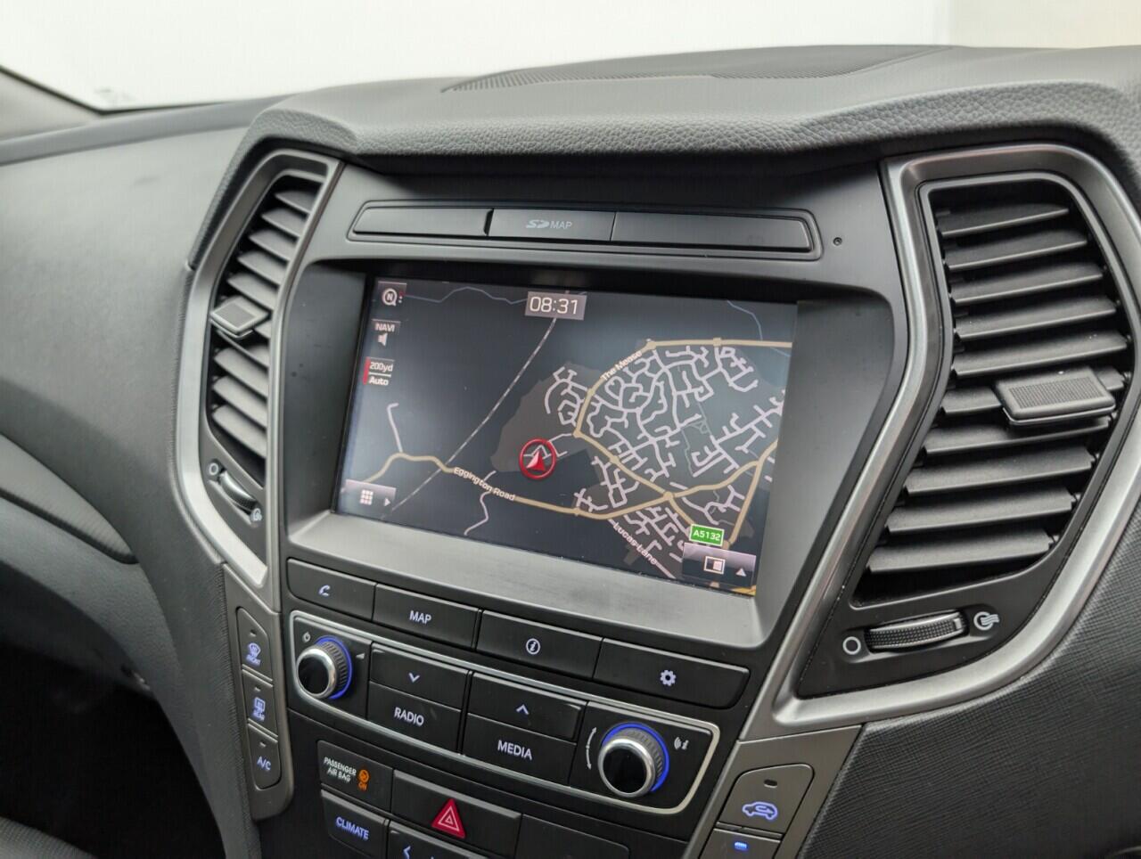 Used Hyundai Santa Fe 2018 for sale - 76424854: Photo 14