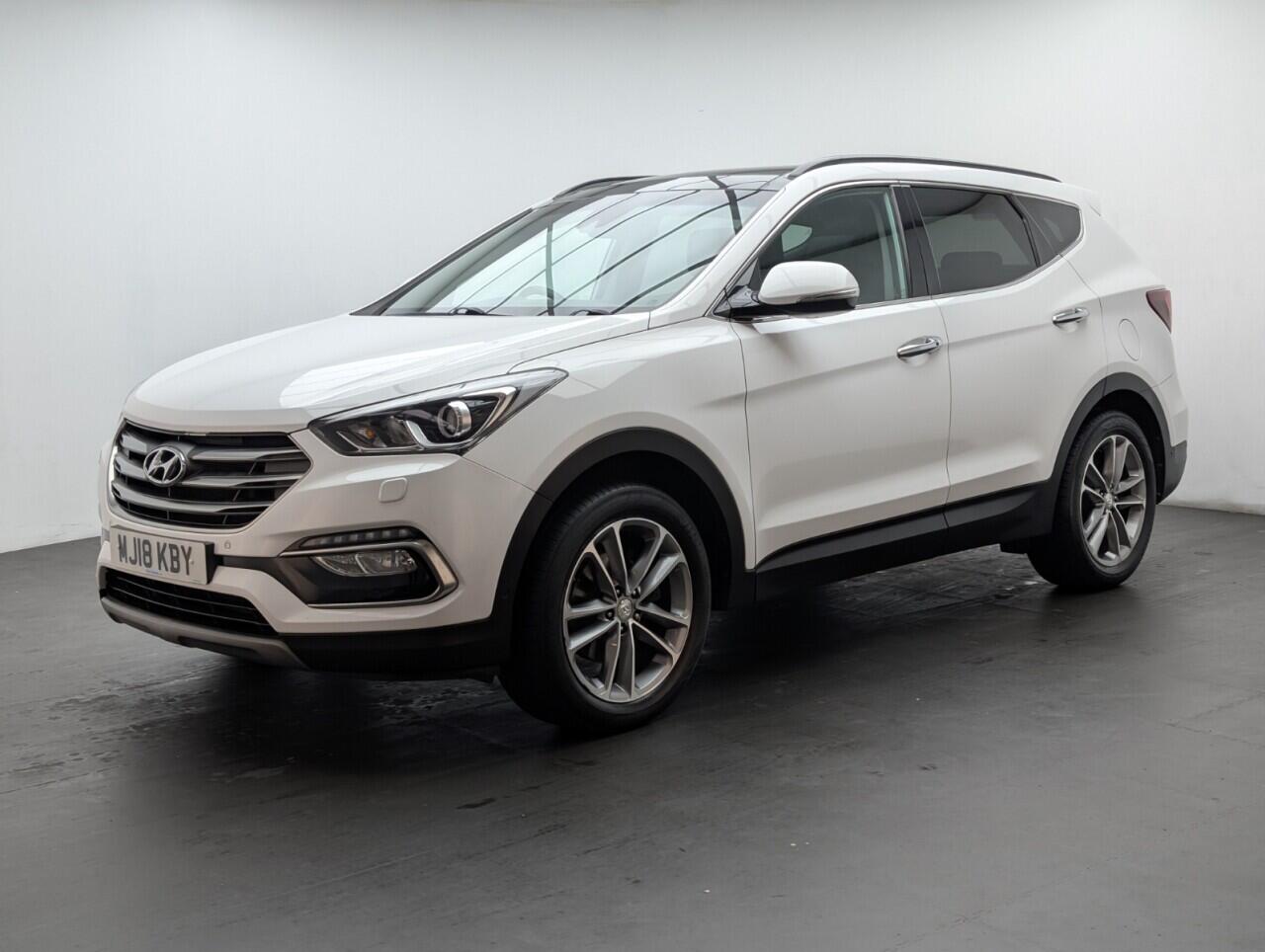 Used Hyundai Santa Fe 2018 for sale - 76424854: Photo 4