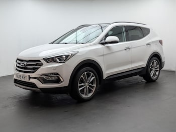 Used Hyundai Santa Fe 2018 for sale - 76424854: Photo