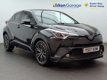 Used Toyota C-HR 2017 for sale - 79748063: Photo