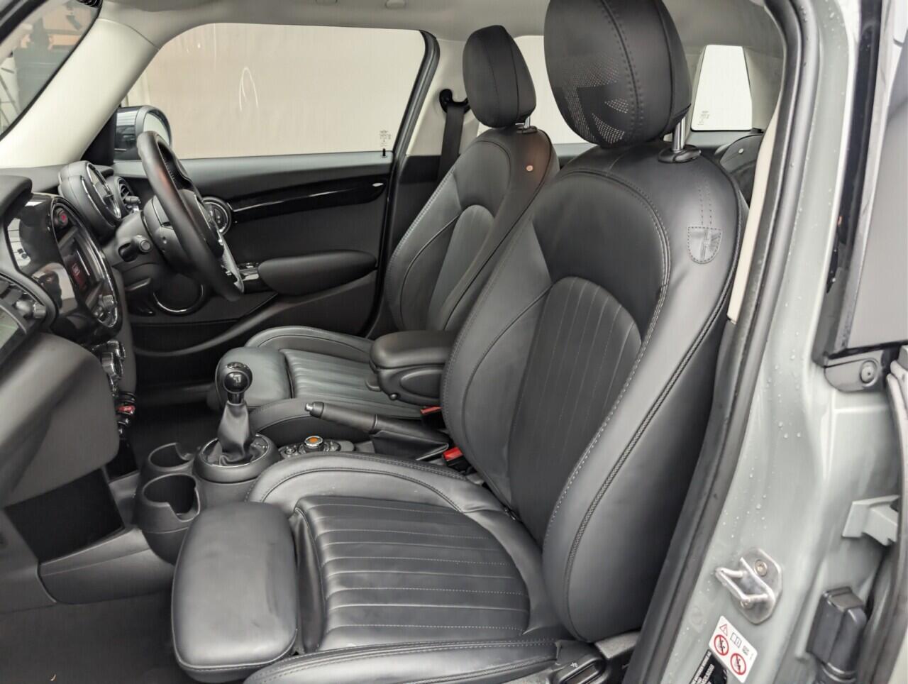 Used MINI Hatch 2019 for sale - 77097413: Photo 27