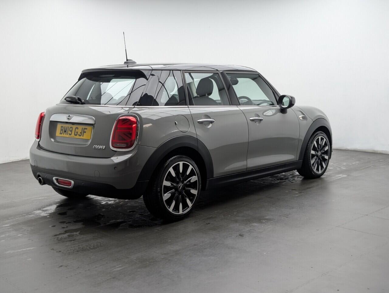 Used MINI Hatch 2019 for sale - 77097413: Photo 8