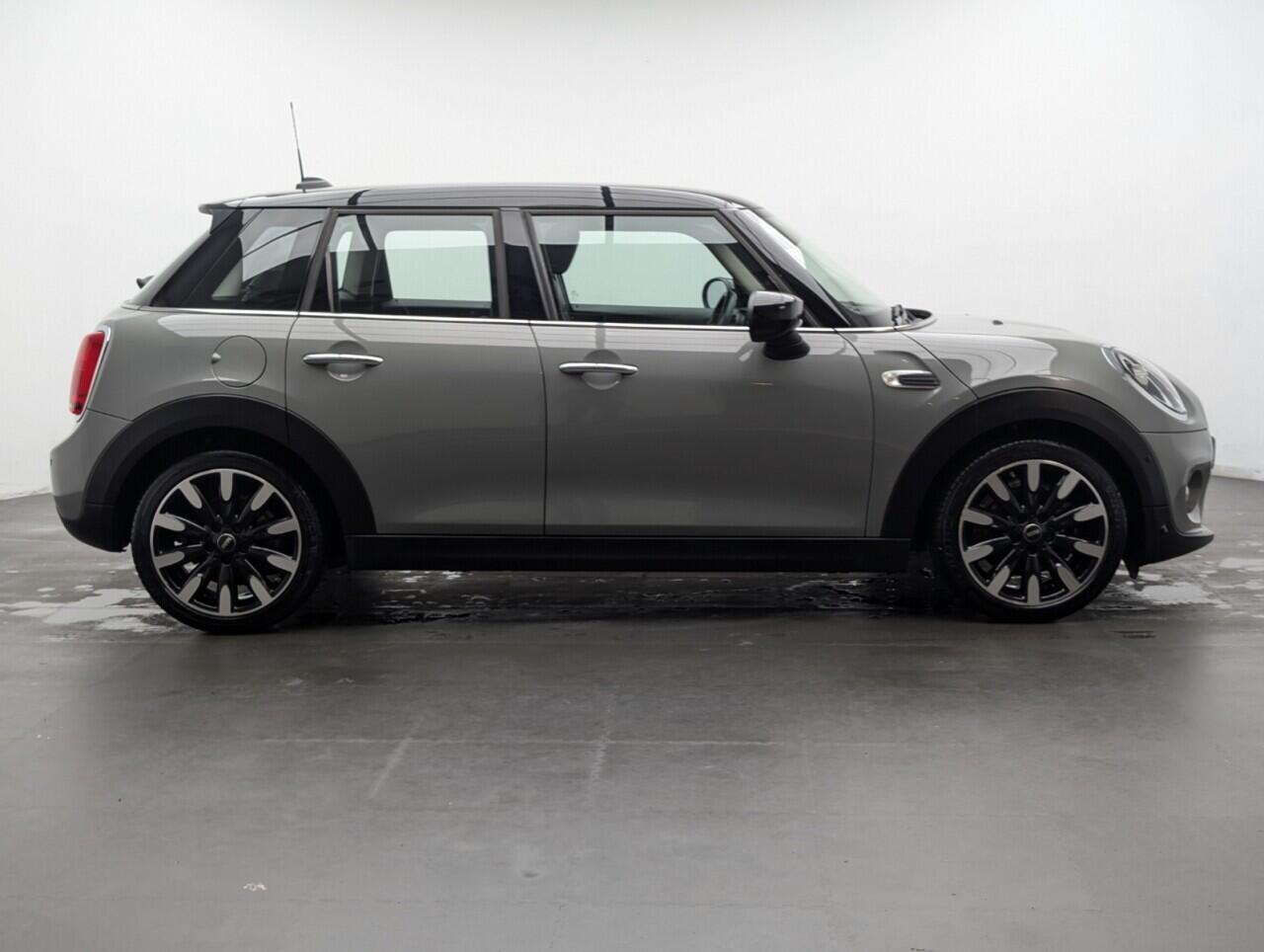 Used MINI Hatch 2019 for sale - 77097413: Photo 9