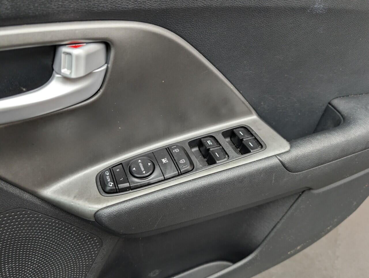 Used Kia Niro for sale - 76735413: Photo 21