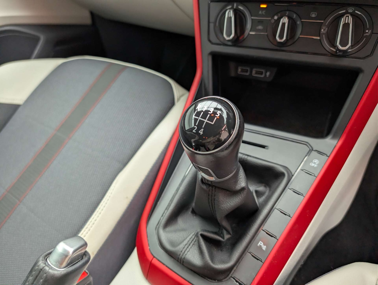 Used Volkswagen Polo 2018 for sale - 78056693: Photo 25