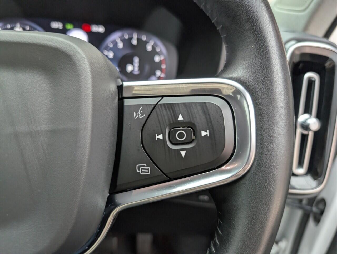 Used Volvo XC40 2020 for sale - 77039785: Photo 19