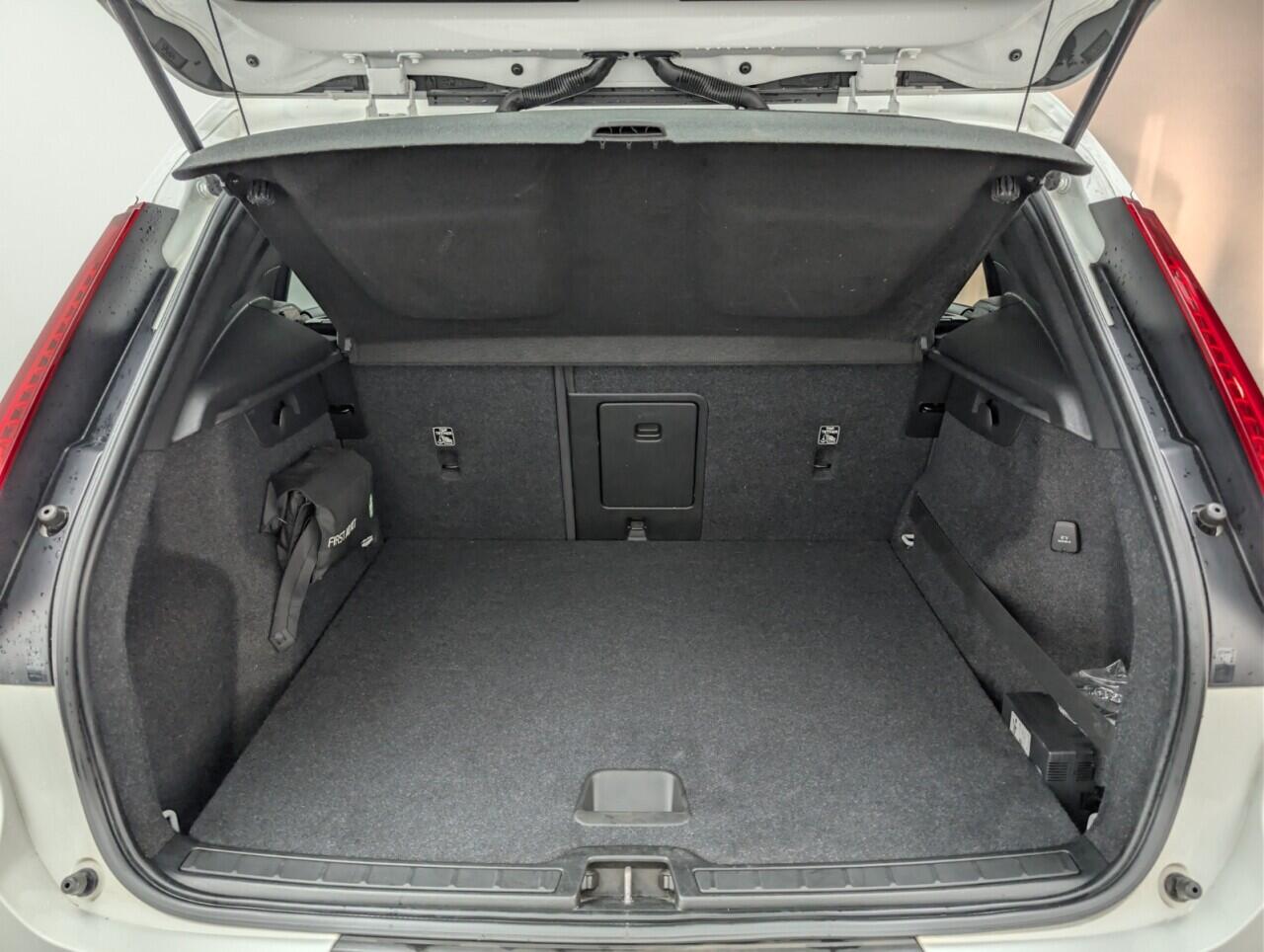 Used Volvo XC40 2020 for sale - 77039785: Photo 25