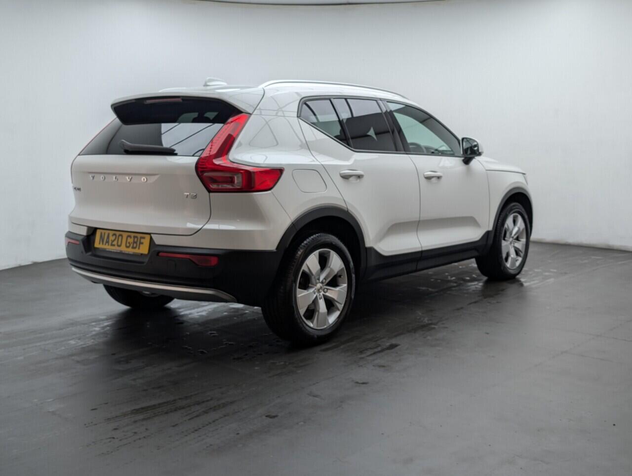 Used Volvo XC40 2020 for sale - 77039785: Photo 8