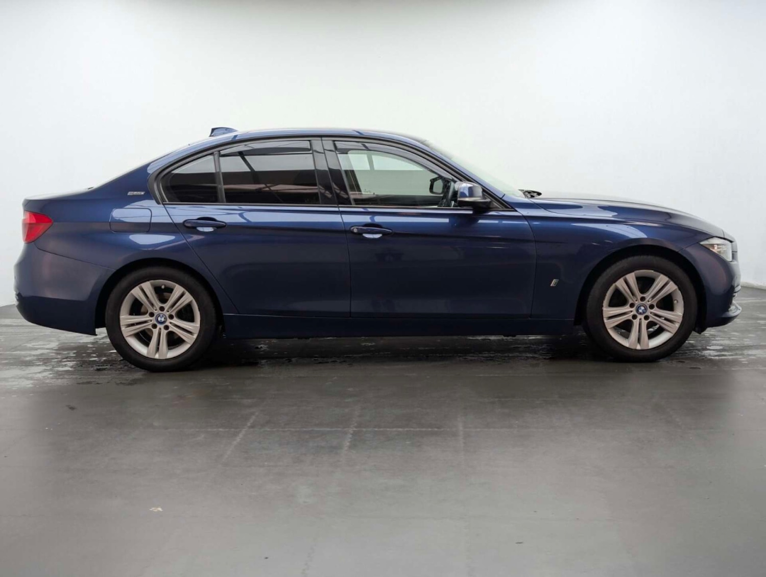 Used BMW 3 Series 2018 for sale - 77766955: Photo 13