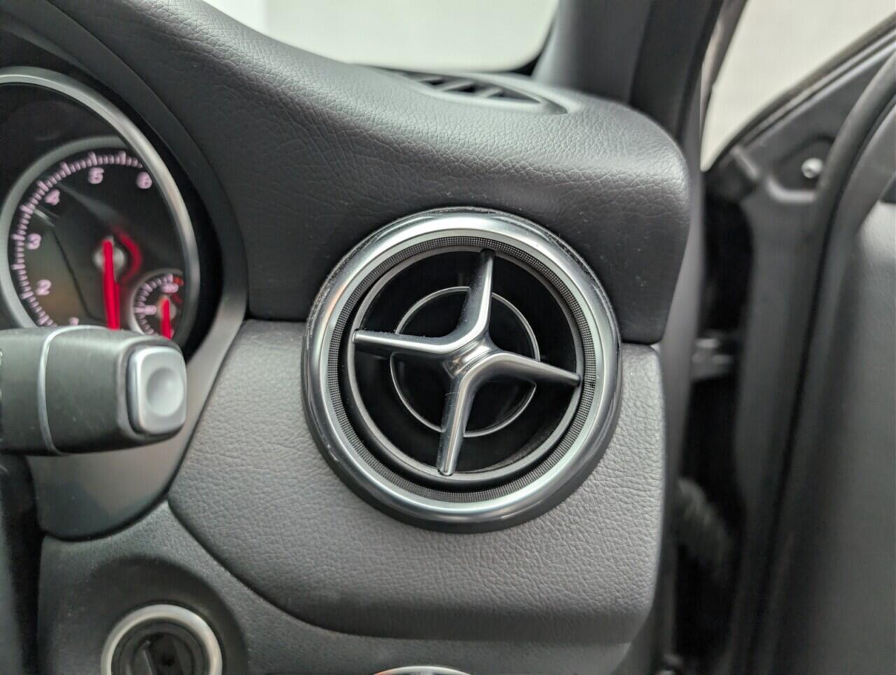 Used Mercedes-Benz A-Class 2019 for sale - 76658198: Photo 21