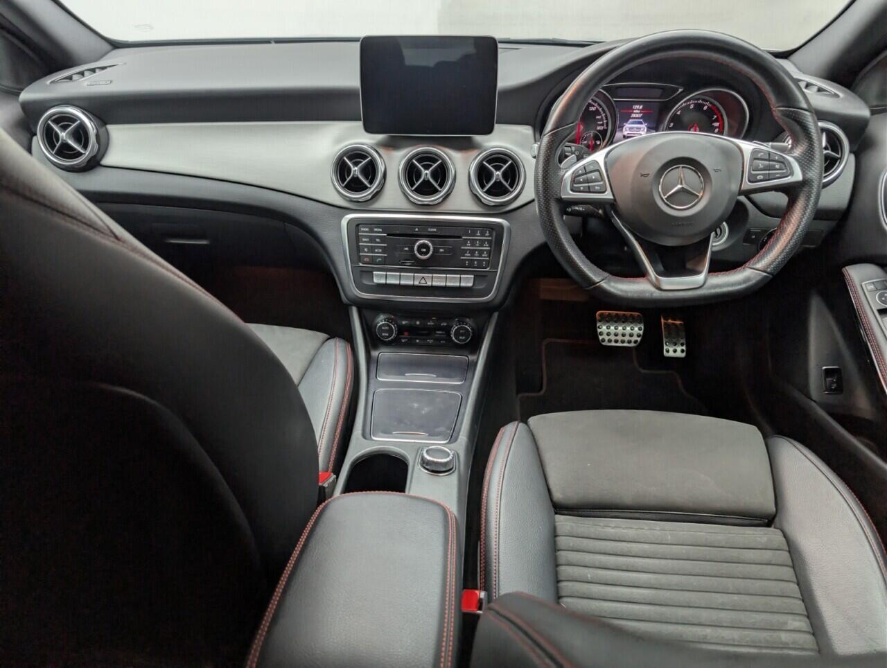 Used Mercedes-Benz A-Class 2019 for sale - 76658198: Photo 24