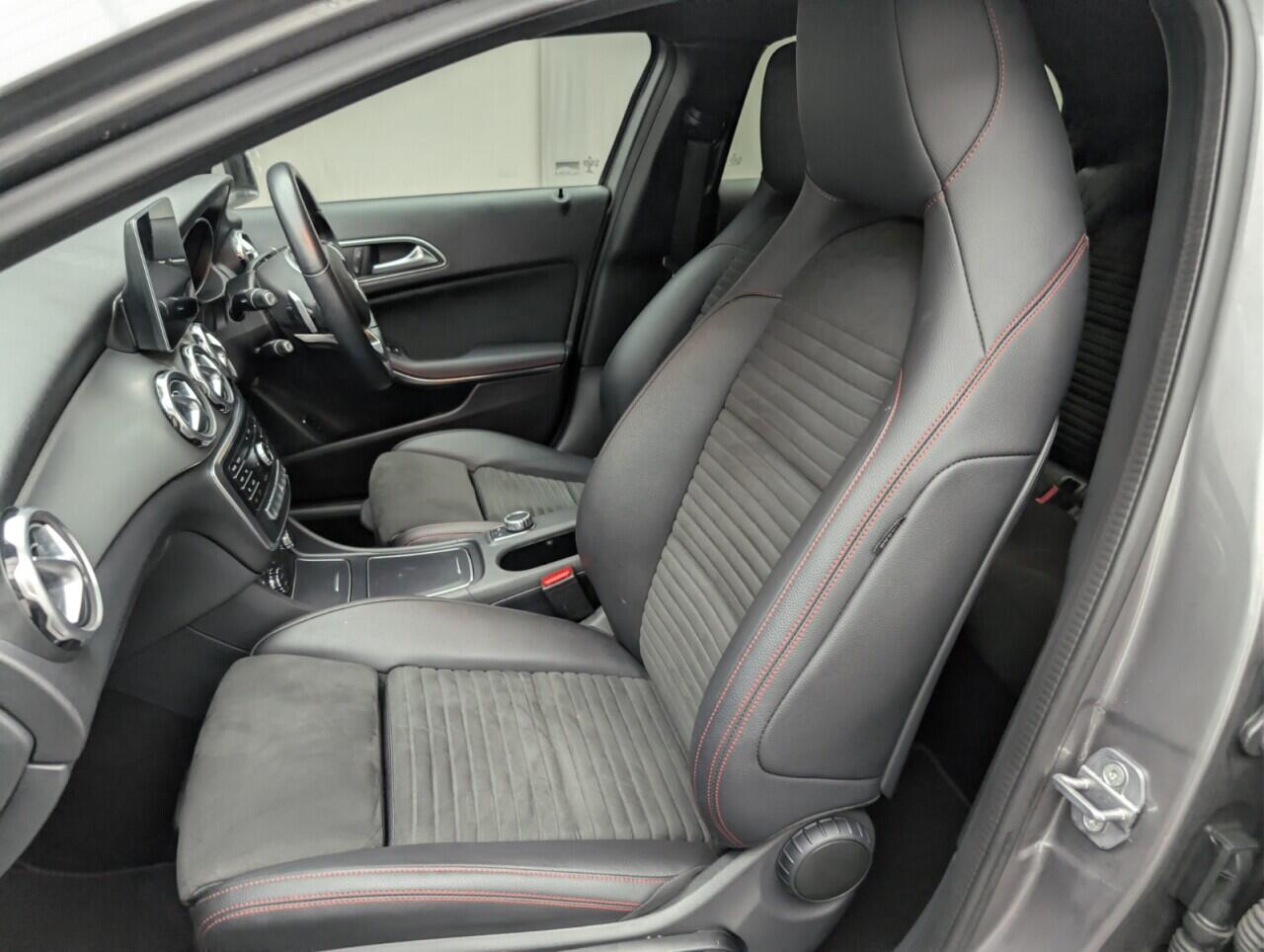 Used Mercedes-Benz A-Class 2019 for sale - 76658198: Photo 28