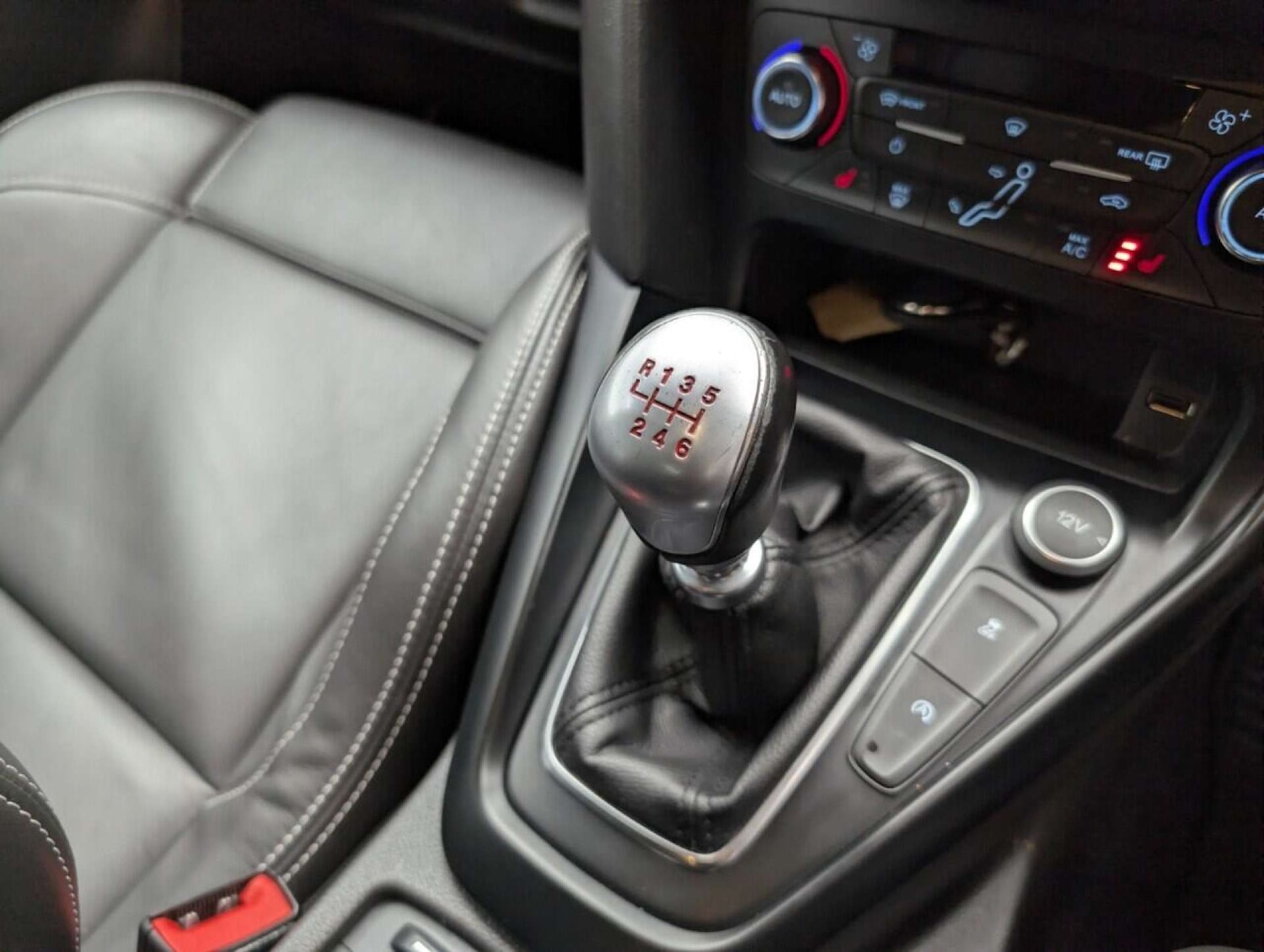 Used Ford Focus 2018 for sale - 77713309: Photo 16