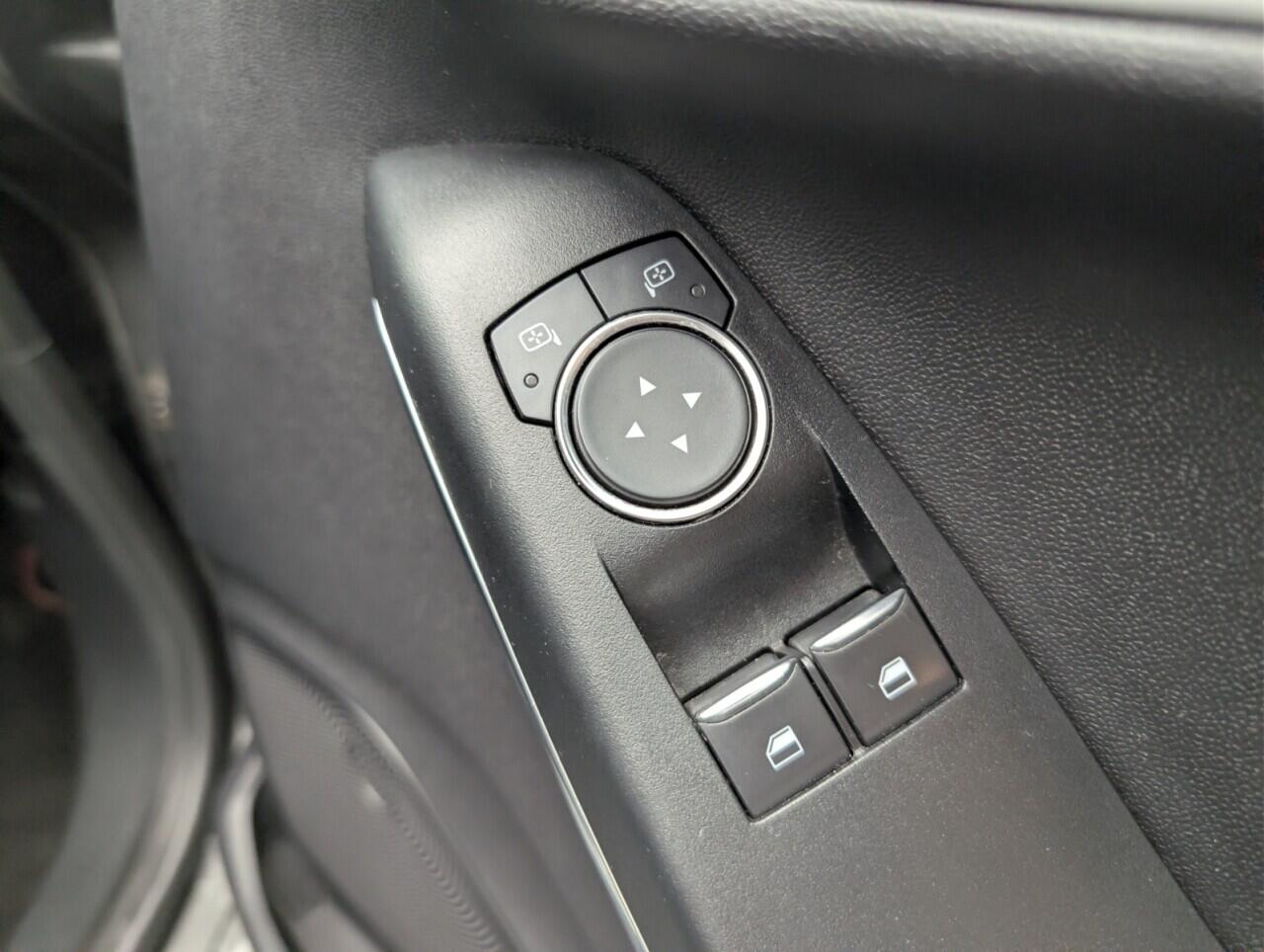 Used Ford Fiesta 2019 for sale - 76607003: Photo 21