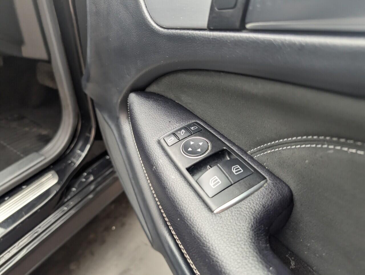 Used Mercedes-Benz C Class 2015 for sale - 76657192: Photo 19