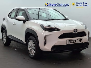 Used Toyota Yaris Cross 2023 for sale - 79571736: Photo