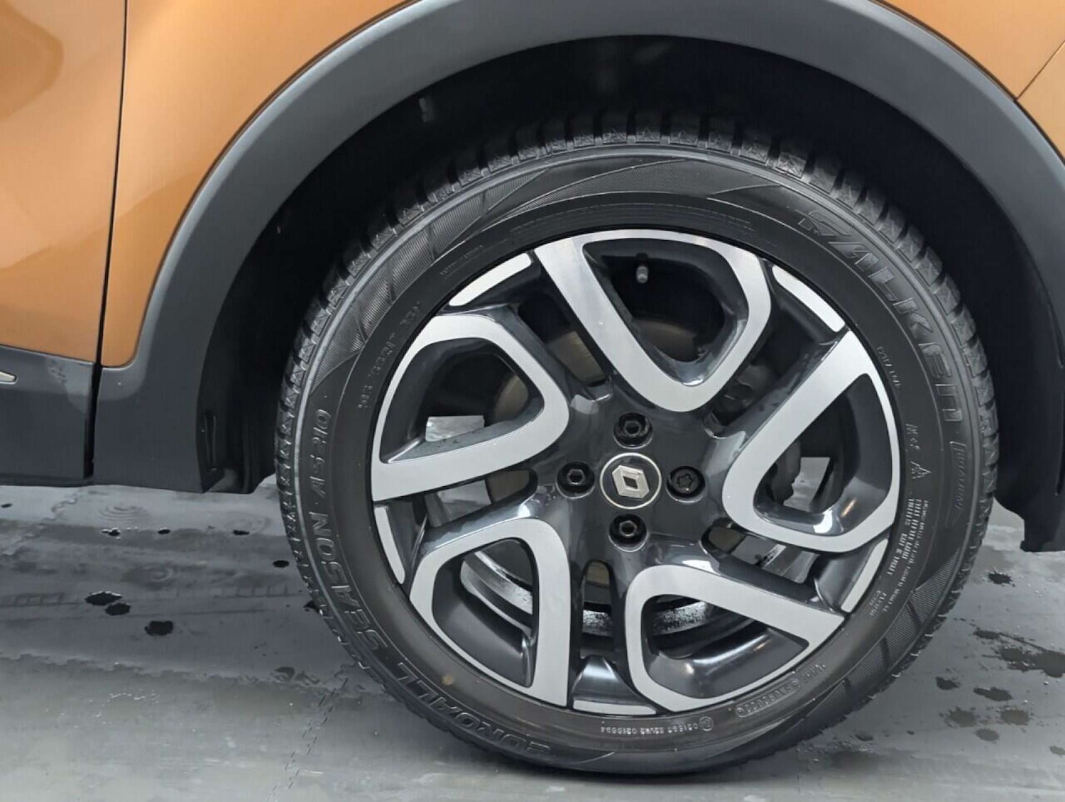 Used Renault Captur 2019 for sale - 77713928: Photo 10