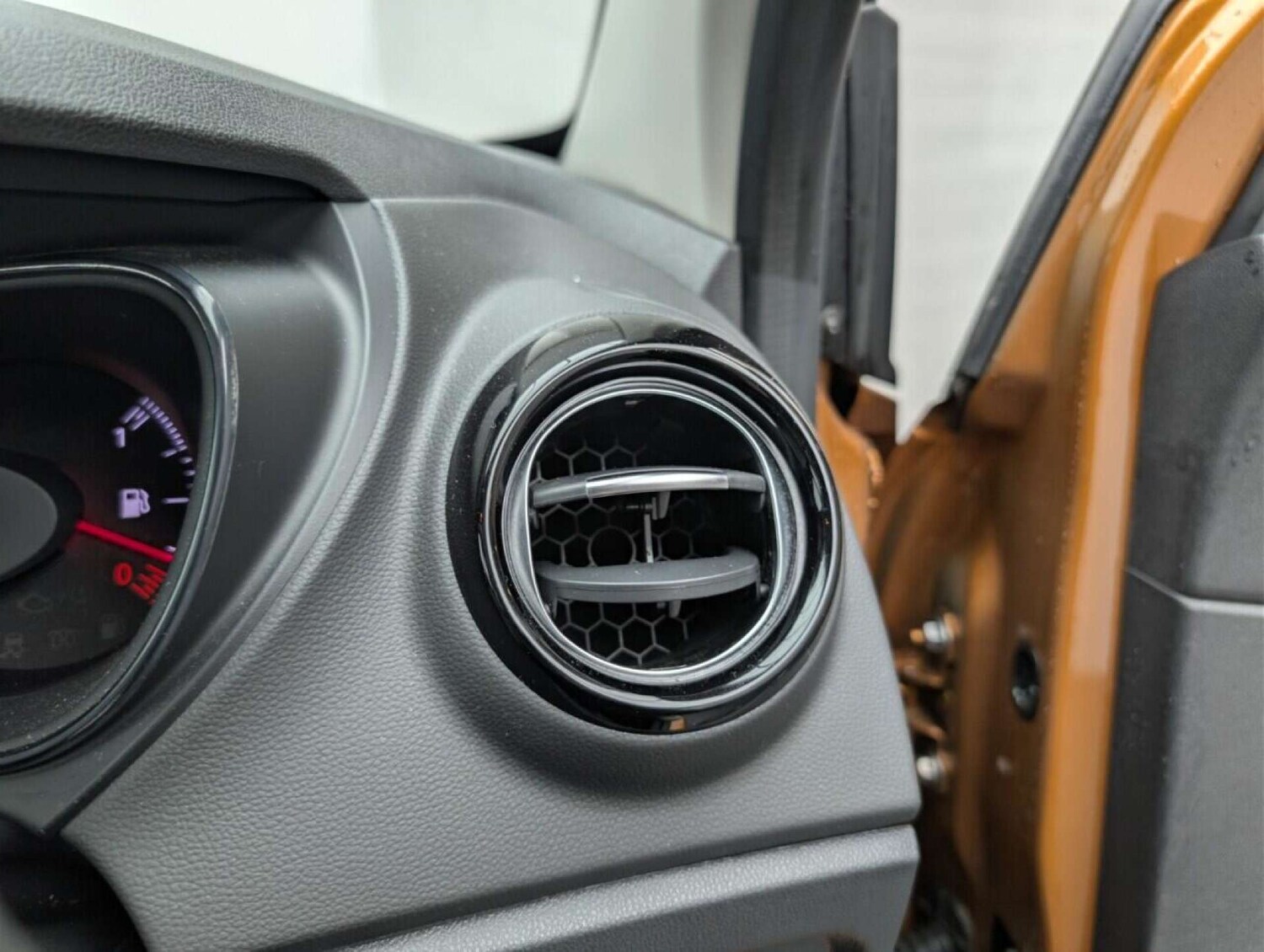 Used Renault Captur 2019 for sale - 77713928: Photo 18