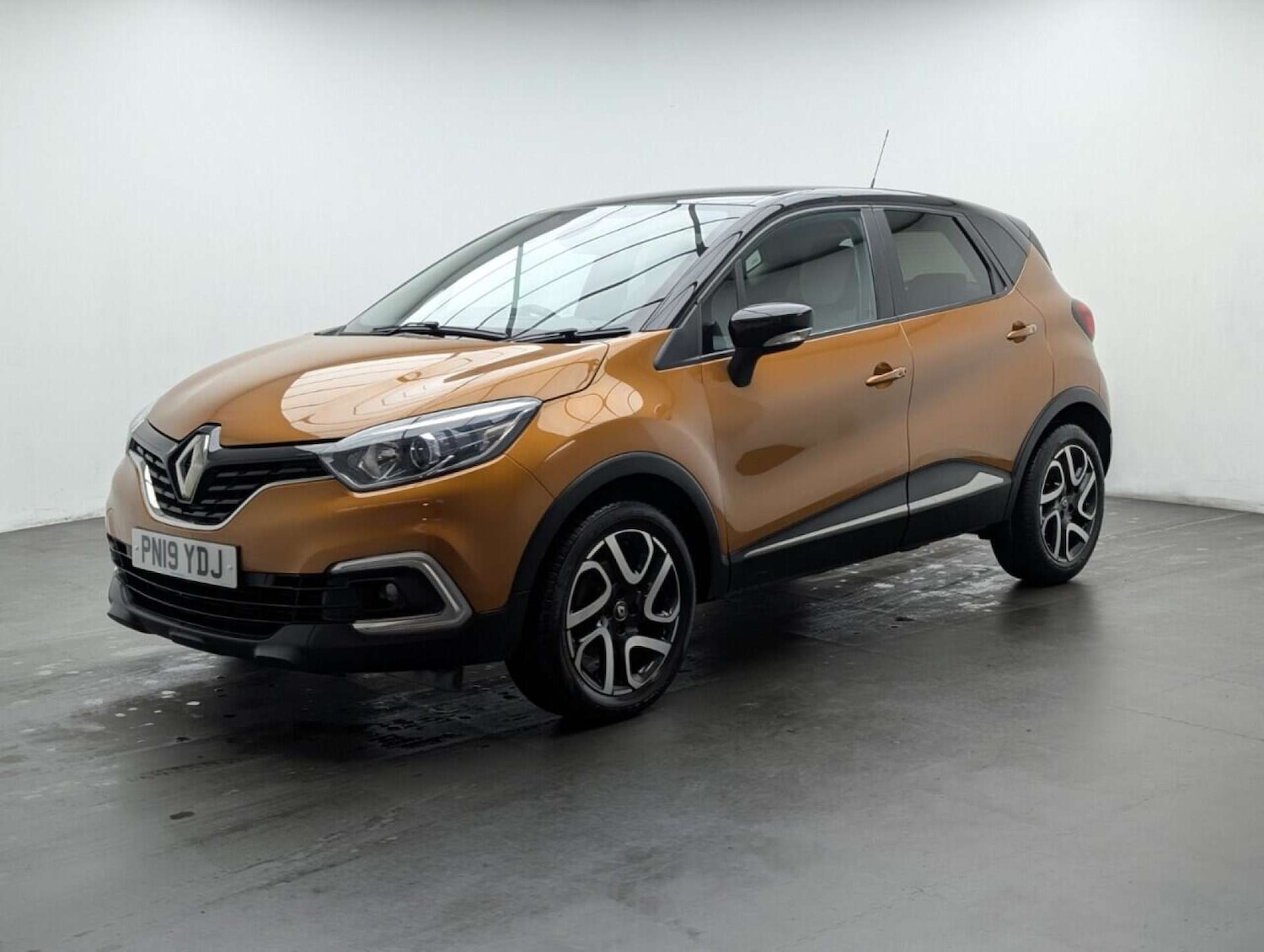 Used Renault Captur 2019 for sale - 77713928: Photo 4