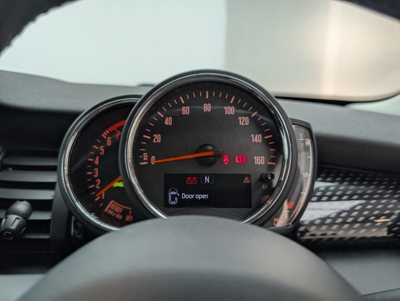 Used MINI Hatch 2018 for sale - 76424695: Photo 18