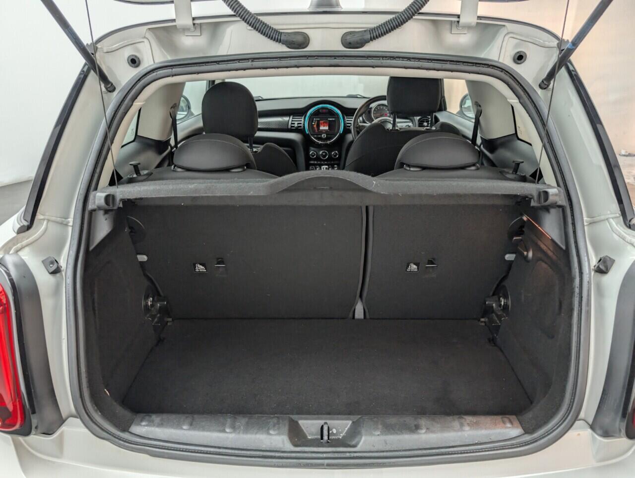 Used MINI Hatch 2018 for sale - 76424695: Photo 25