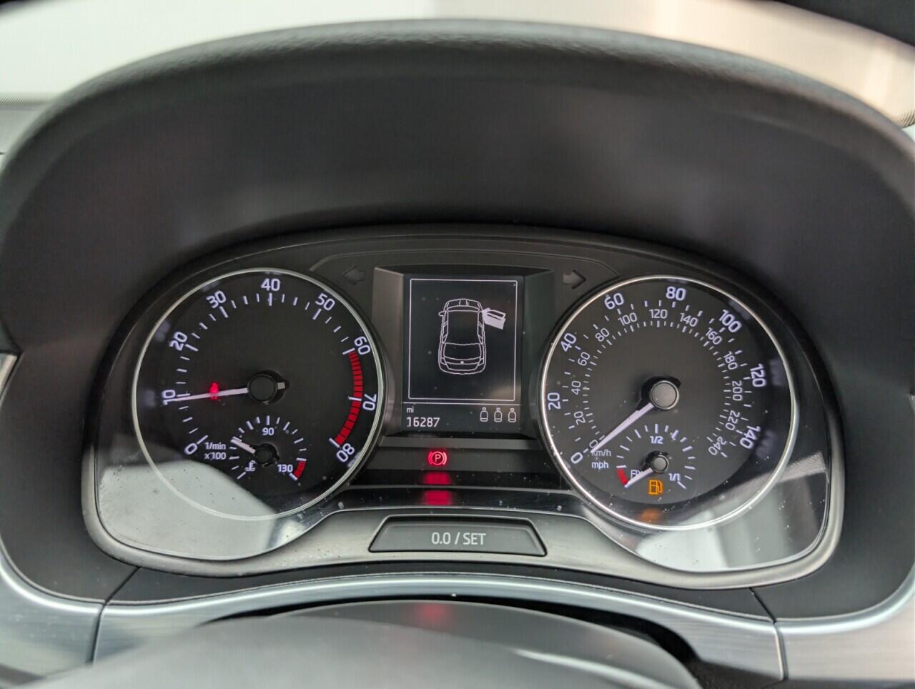 Used Skoda Fabia 2018 for sale - 76422988: Photo 17