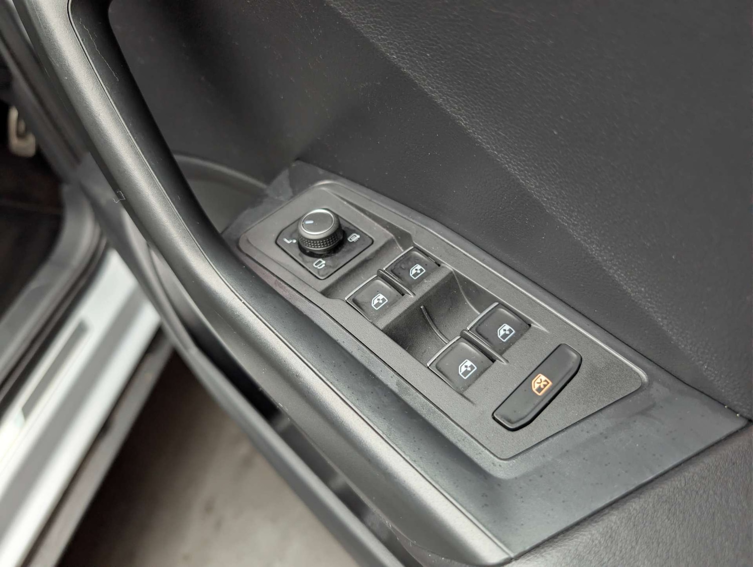 Used Volkswagen T-Roc 2019 for sale - 78144594: Photo 14