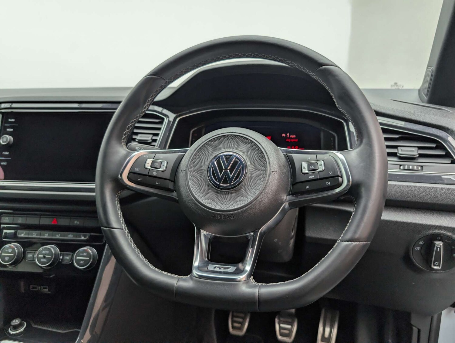 Used Volkswagen T-Roc 2019 for sale - 78144594: Photo 29