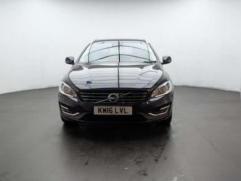 Used Volvo V60 2016 for sale - 77713376: Photo