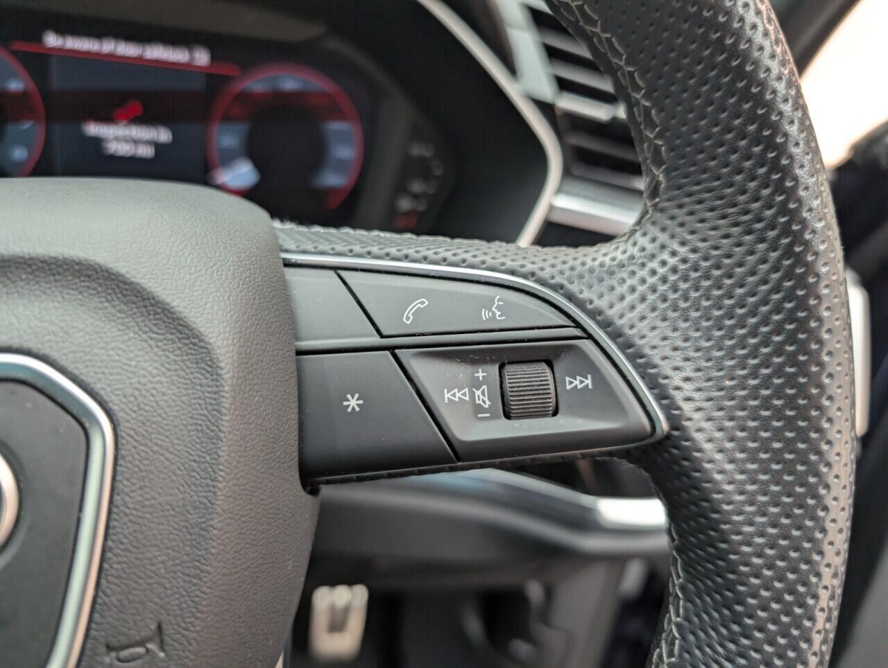 Used Audi Q3 2021 for sale - 76422966: Photo 19