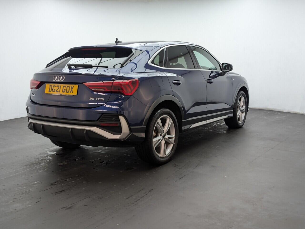 Used Audi Q3 2021 for sale - 76422966: Photo 8