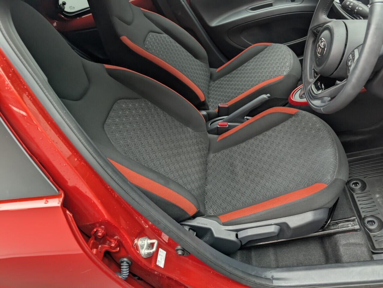 Used Toyota Aygo X 2023 for sale - 76423756: Photo 11