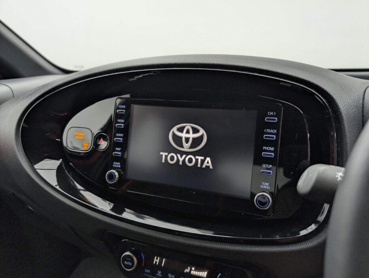 Used Toyota Aygo X 2023 for sale - 76423756: Photo 12