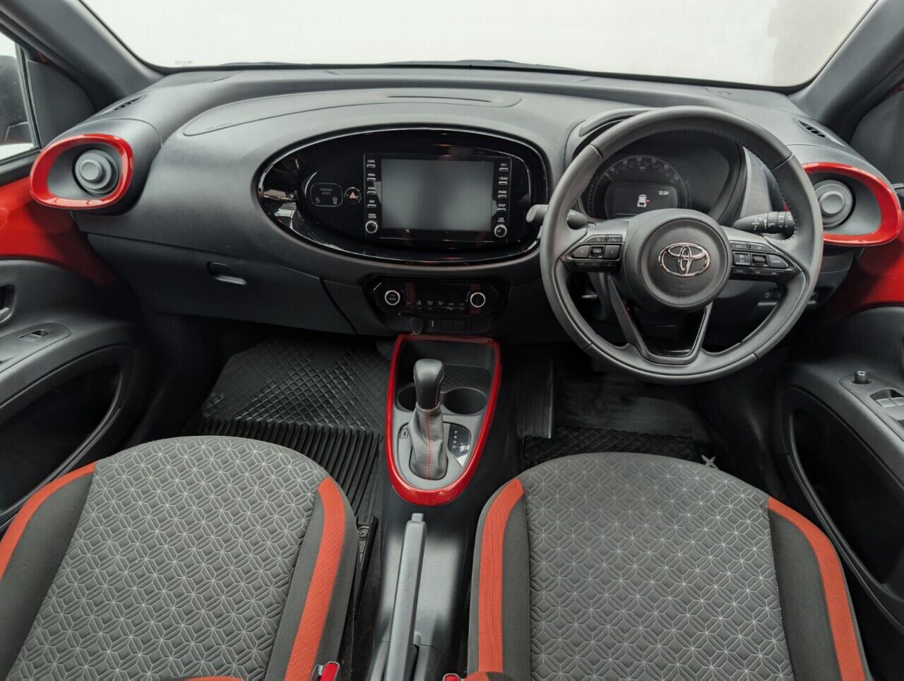 Used Toyota Aygo X 2023 for sale - 76423756: Photo 24