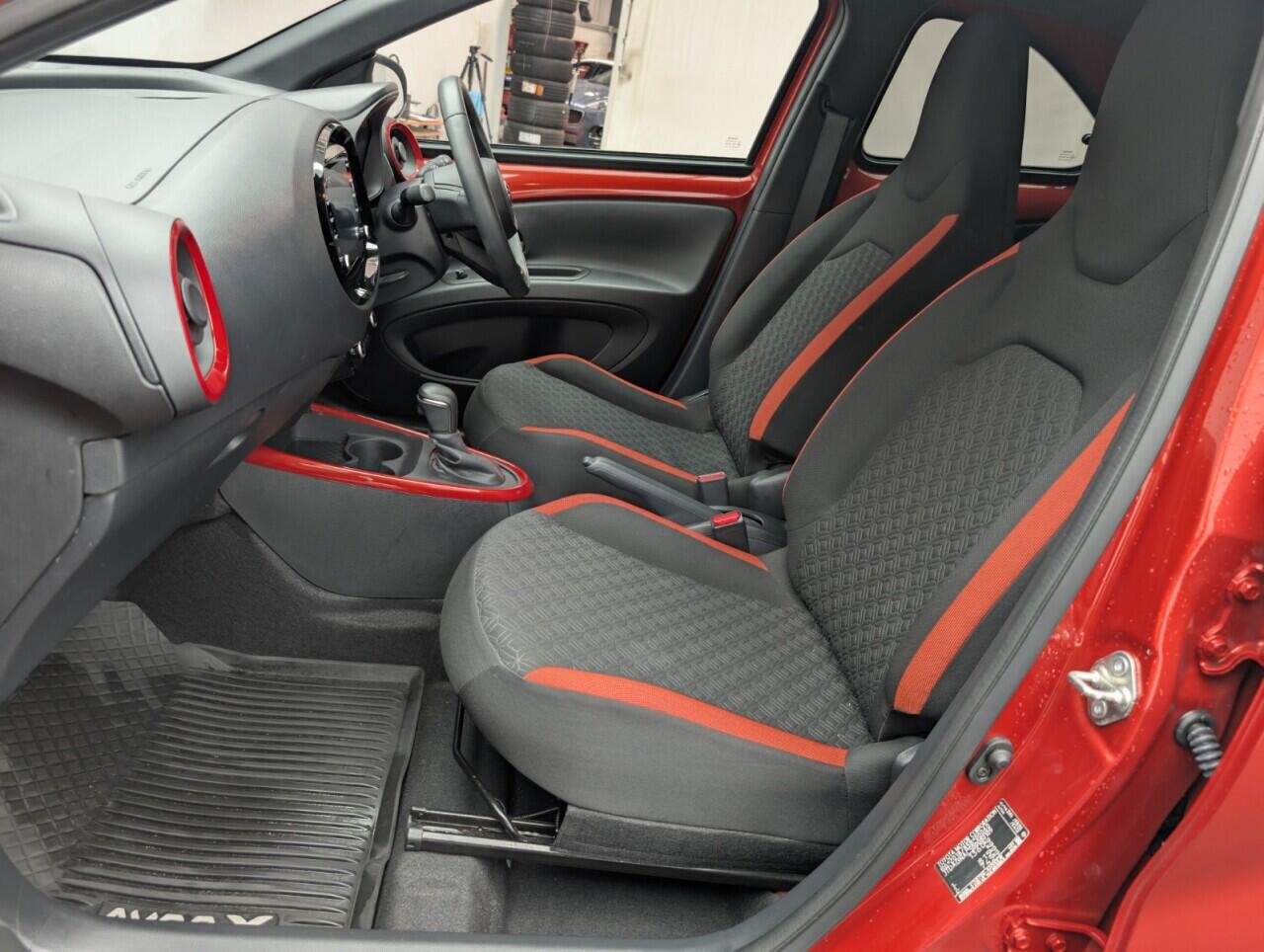 Used Toyota Aygo X 2023 for sale - 76423756: Photo 29