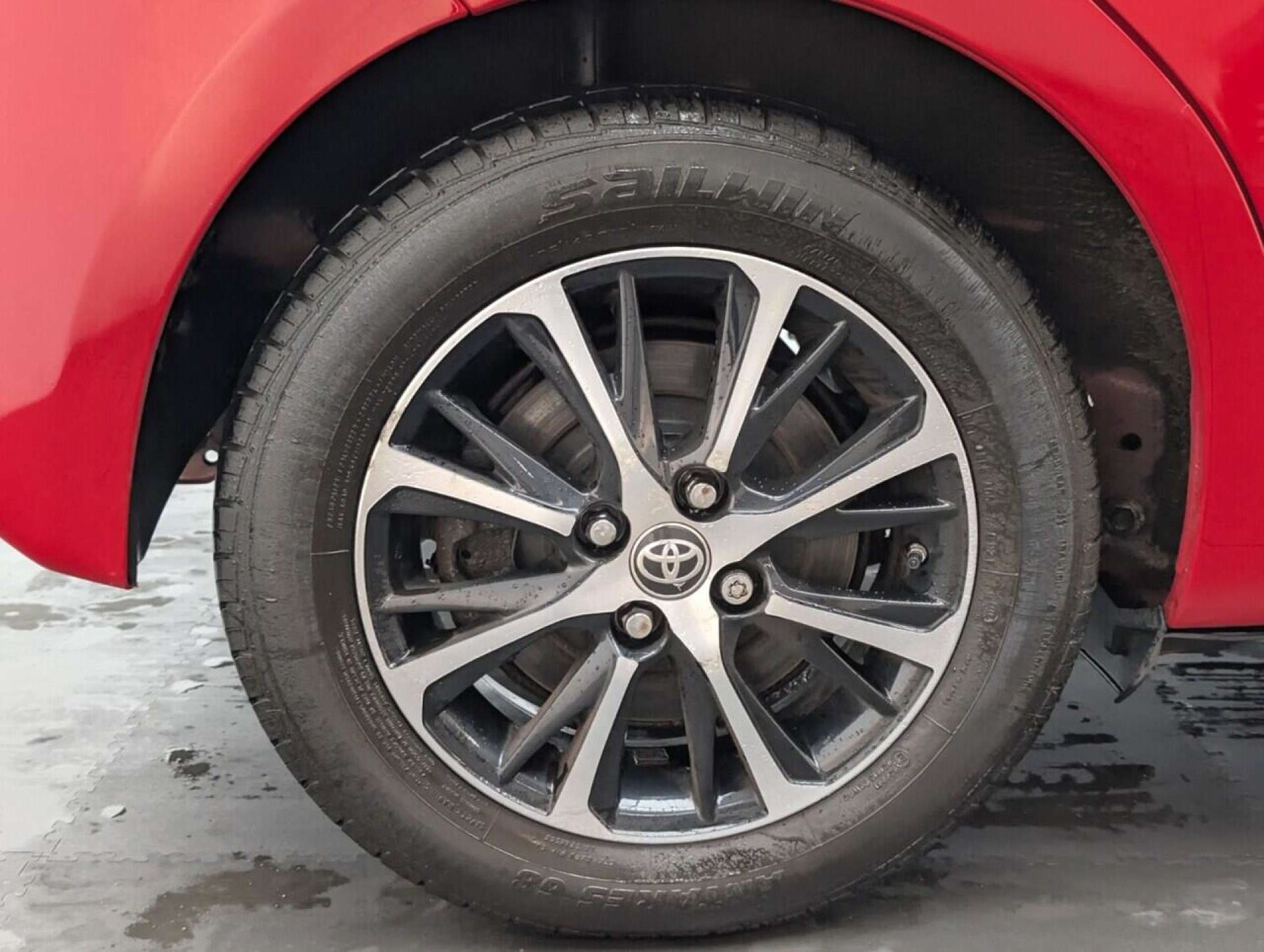 Used Toyota Yaris 2019 for sale - 77713738: Photo 10