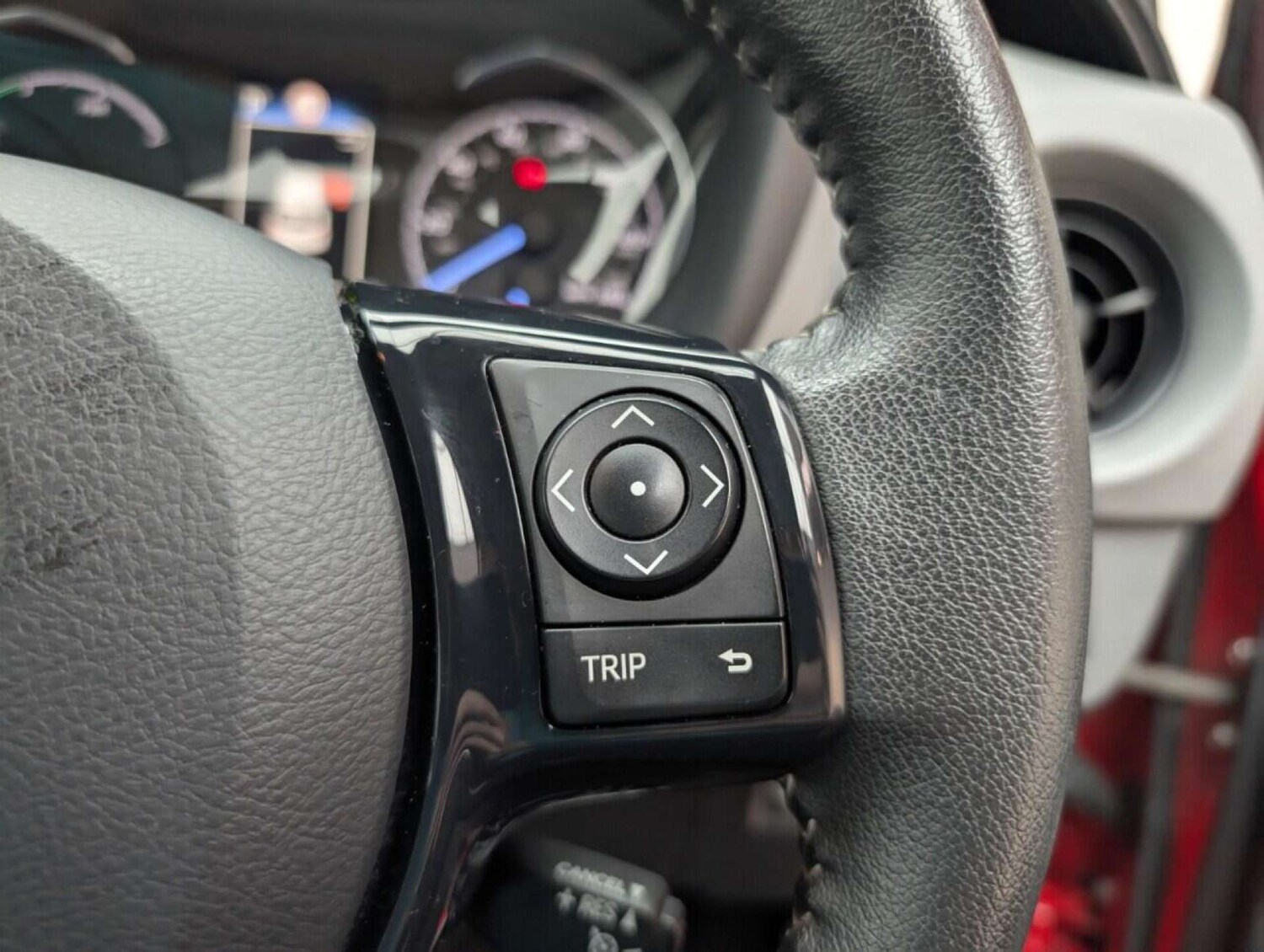 Used Toyota Yaris 2019 for sale - 77713738: Photo 19