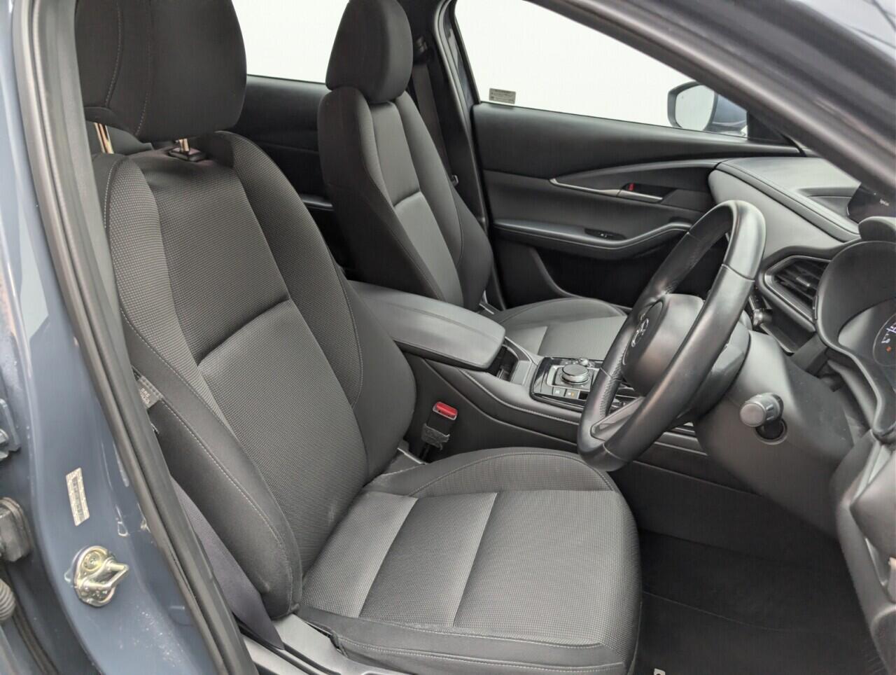 Used Mazda CX-30 2021 for sale - 76671507: Photo 12