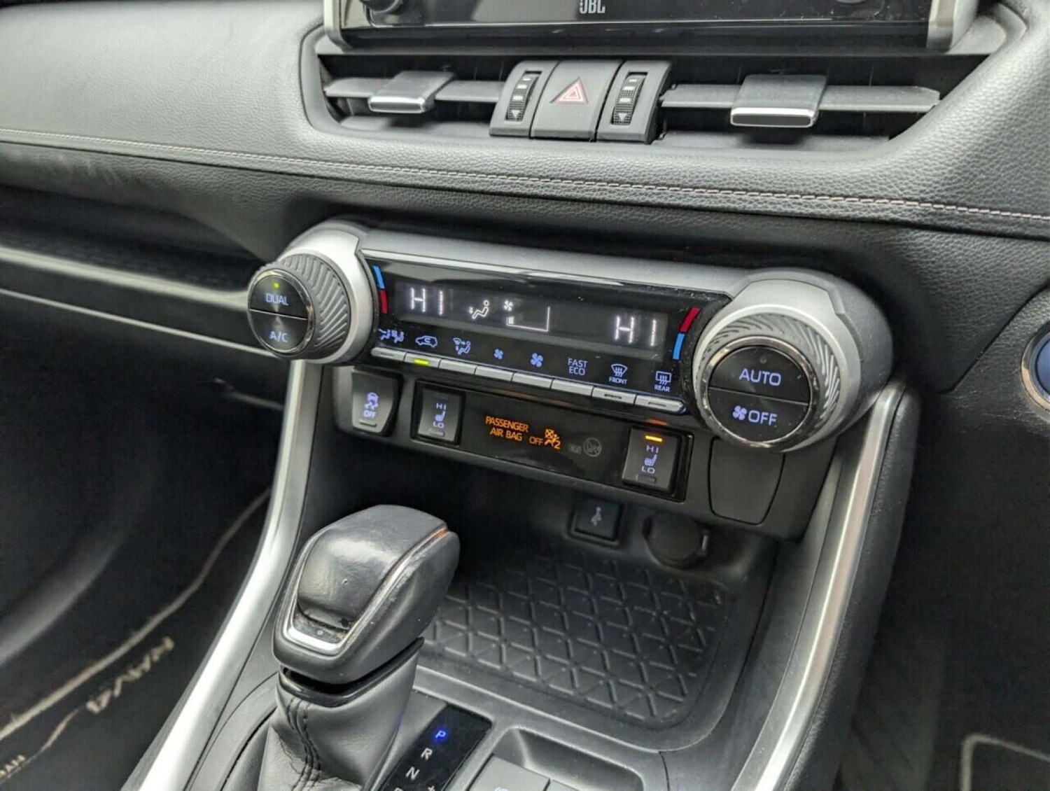 Used Toyota RAV4 2020 for sale - 77713371: Photo 16