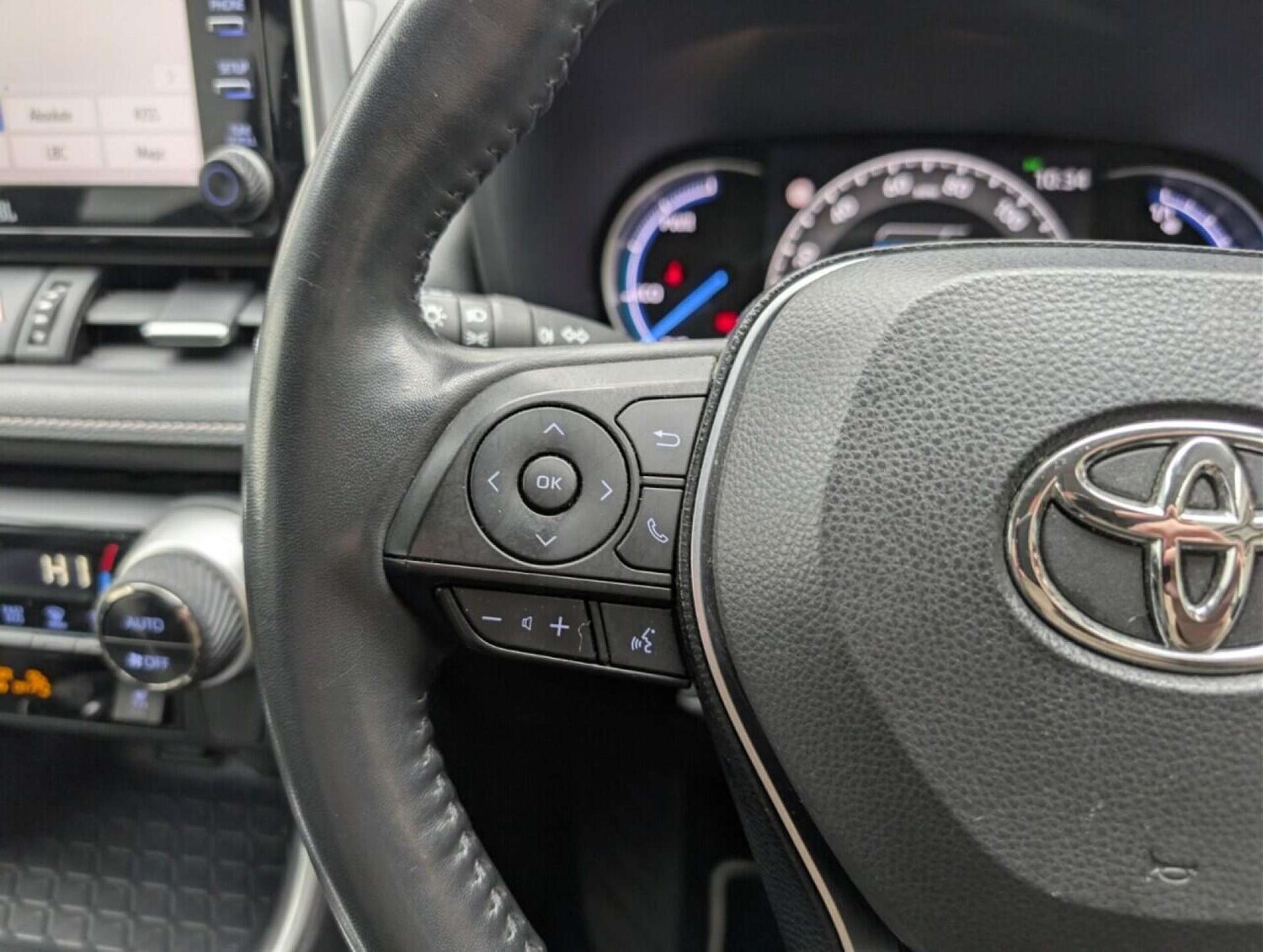 Used Toyota RAV4 2020 for sale - 77713371: Photo 19