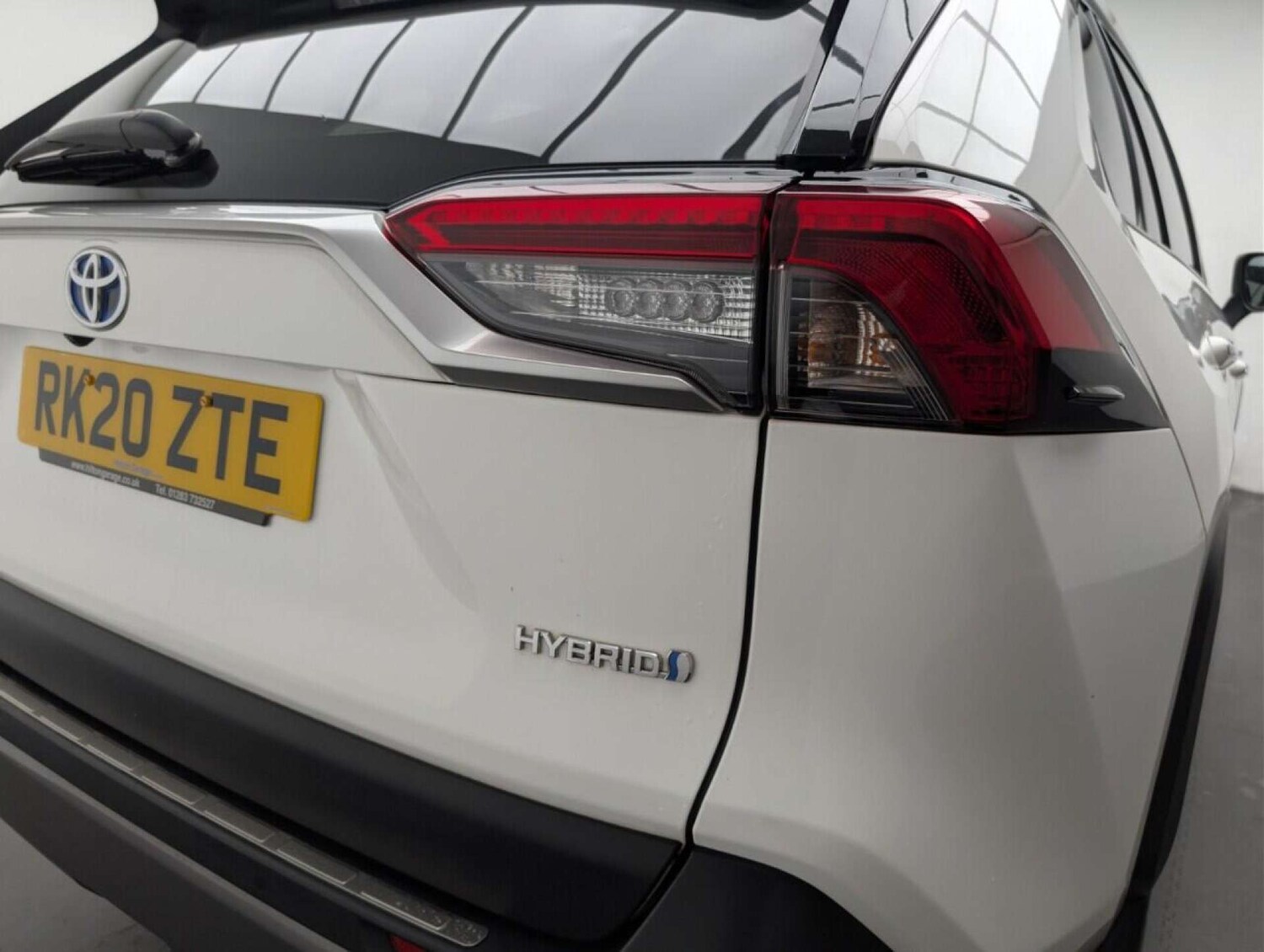 Used Toyota RAV4 2020 for sale - 77713371: Photo 28