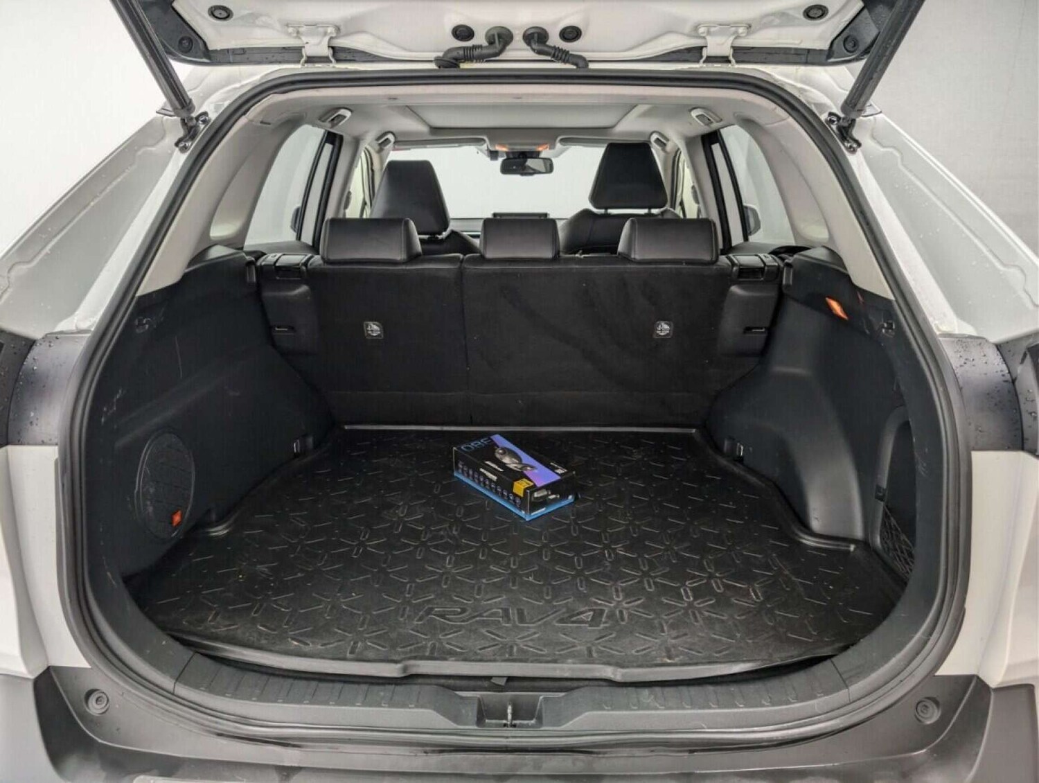 Used Toyota RAV4 2020 for sale - 77713371: Photo 29